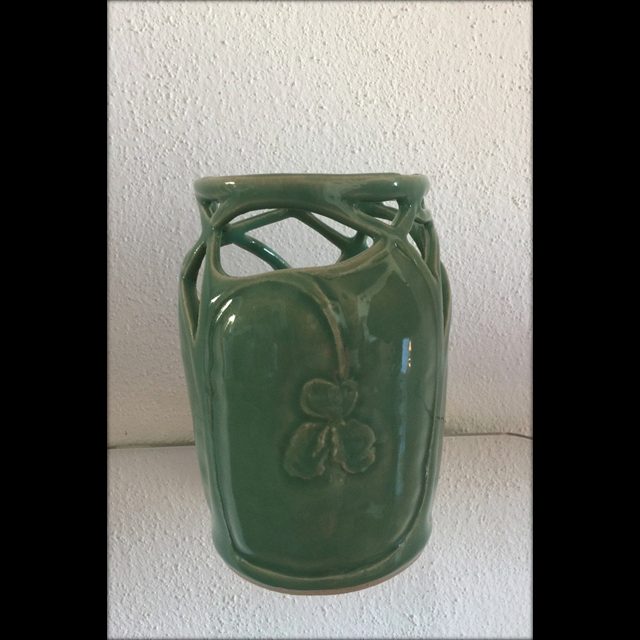 CutGreenVase2